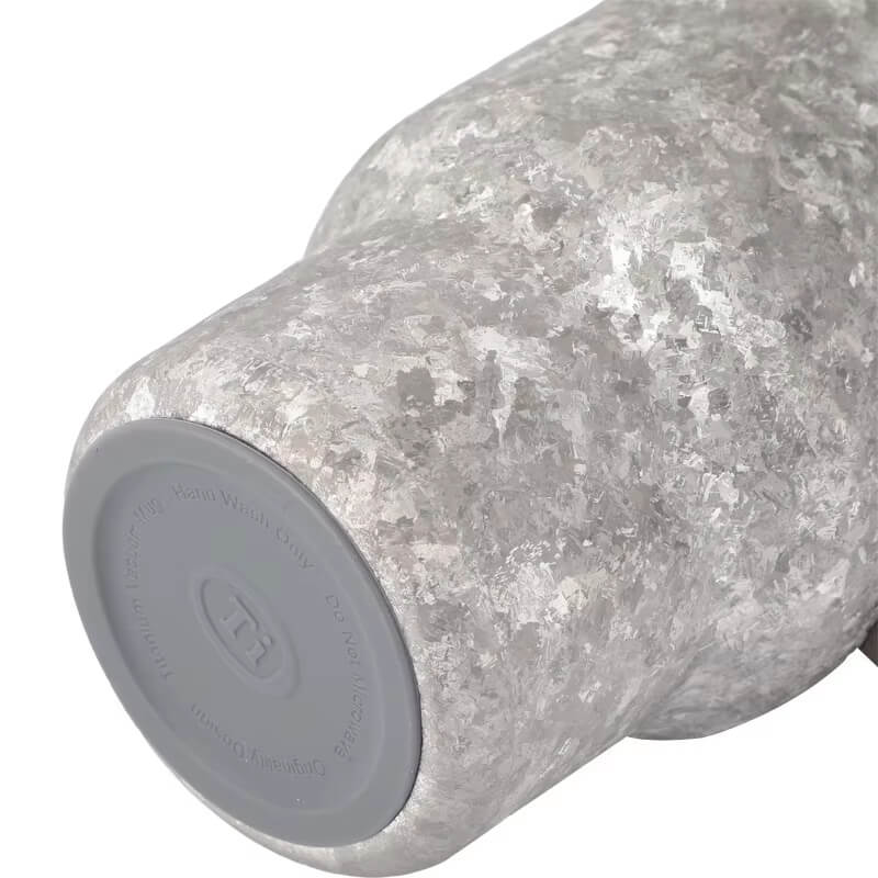 Large capacity pure titanium thermos cup